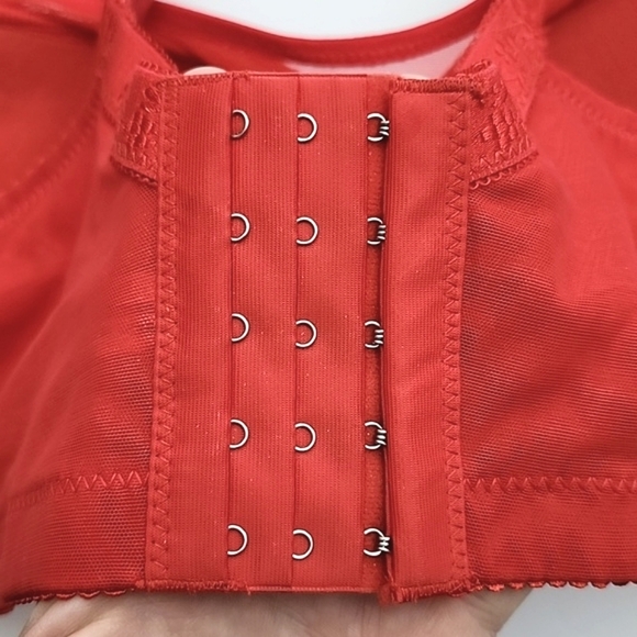 ⭐️2/$30⭐ Women Sexy Lace Brassiere Push Up Intimates Bra Tops Lingerie Red Sz 38 - Picture 9 of 16